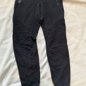 ALO Yoga Black Ribbed Joggers